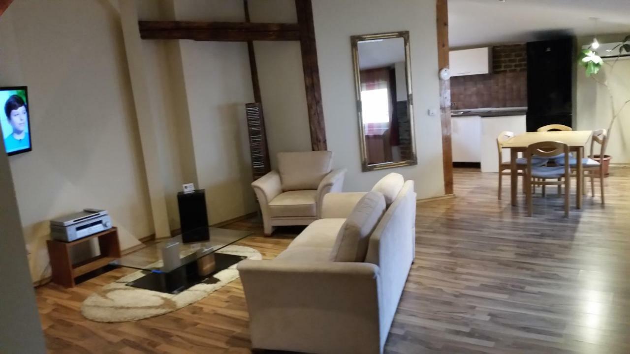 Apartament Central Oradea Apartment Ngoại thất bức ảnh