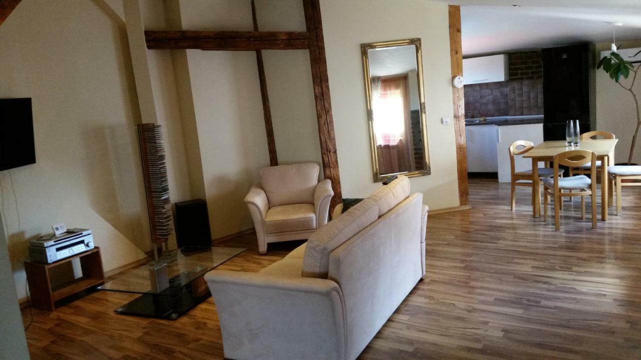 Apartament Central Oradea Apartment Ngoại thất bức ảnh